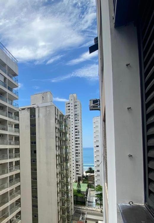 2 Dorm L Piscina L Sauna L Garagem L 200M Da Praia Das Pitangueiras Guarujá Eksteriør bilde