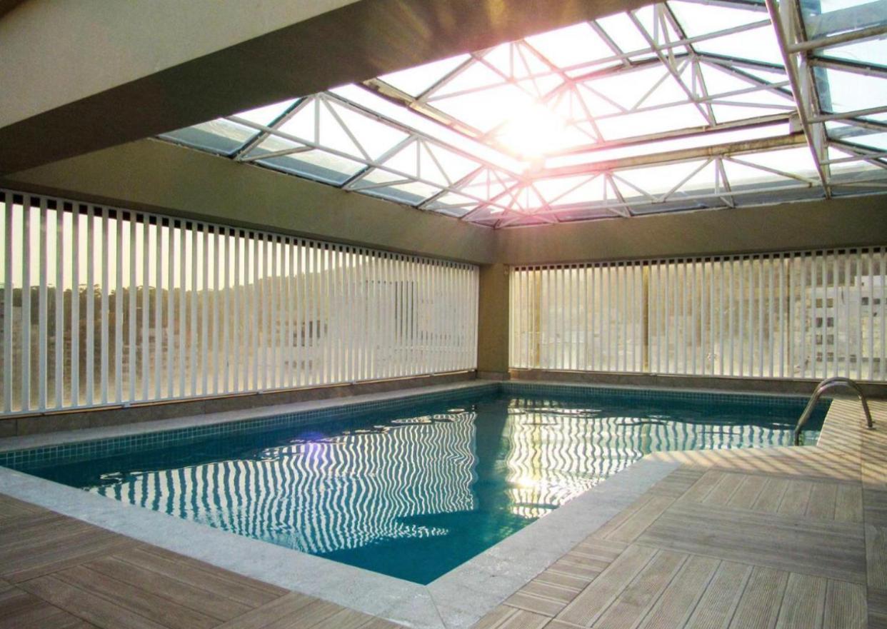 2 Dorm L Piscina L Sauna L Garagem L 200M Da Praia Das Pitangueiras Guarujá Eksteriør bilde